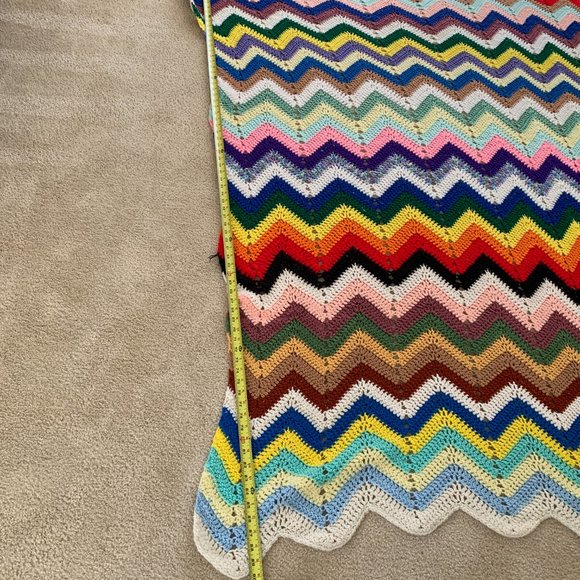 HANDMADE  multicolor "Everyone Included" afghan crochet blanket, zig zag pattern - Picture 7 of 13